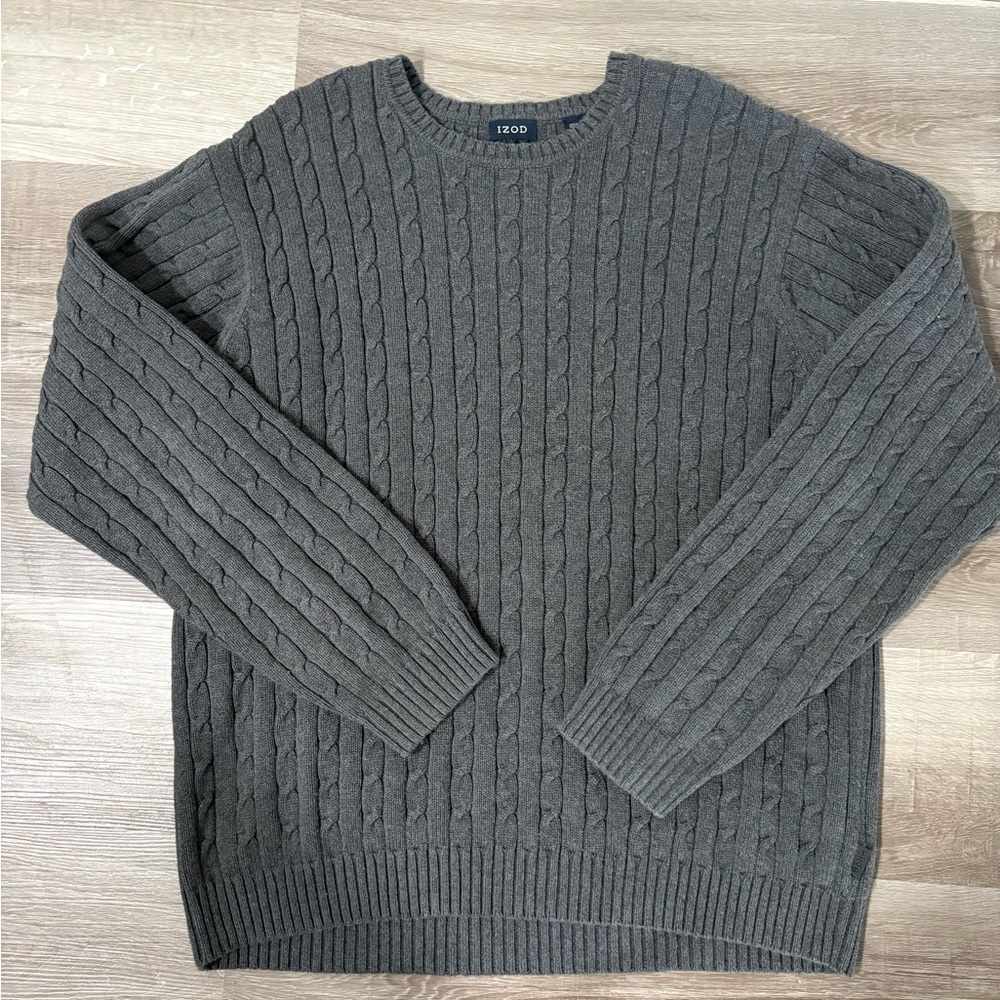 IZOD Men's Gray Cable Knit Sweater